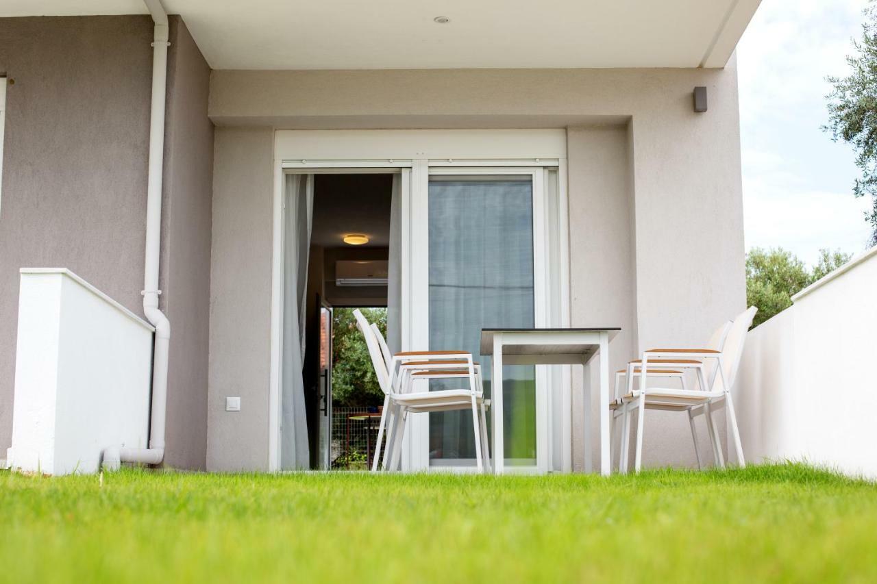 The Papoutsakis Apartments Nikiti (Sithonia) Exterior foto